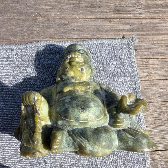 Antique Old Estate 5”x6" Soapstone Seated Laughing Buddha with Wooden Base - Picture 4 of 5